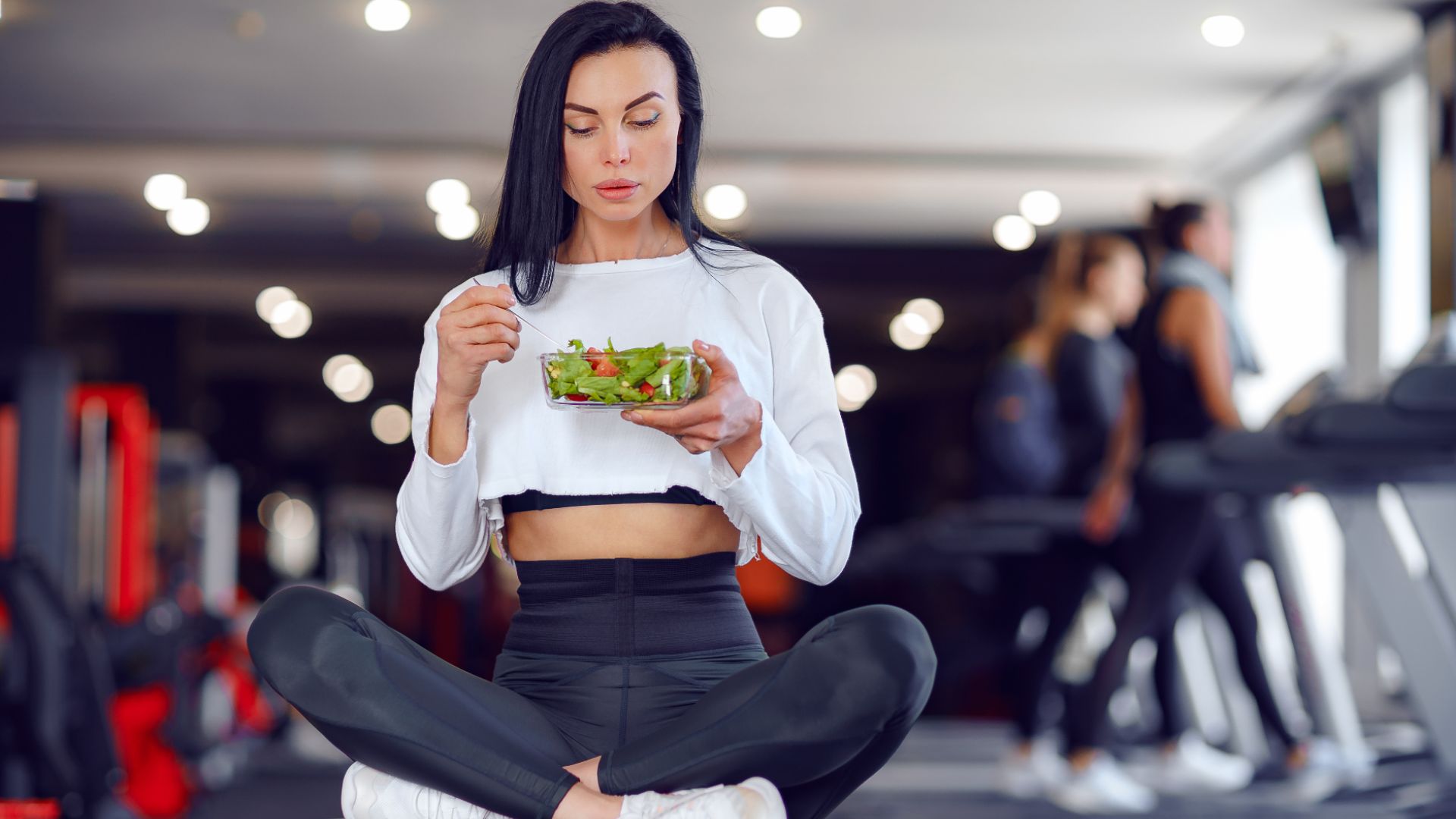CURSO DE ESPECIALIZAÇÃO EM NUTRIÇÃO DESPORTIVA
